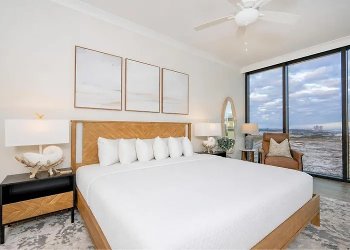 Apartment Phoenix Ii 1105