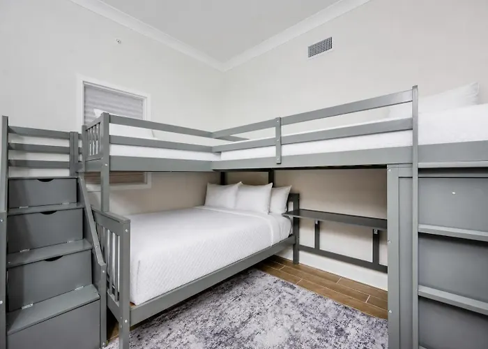 Apartment Phoenix Ii 1105